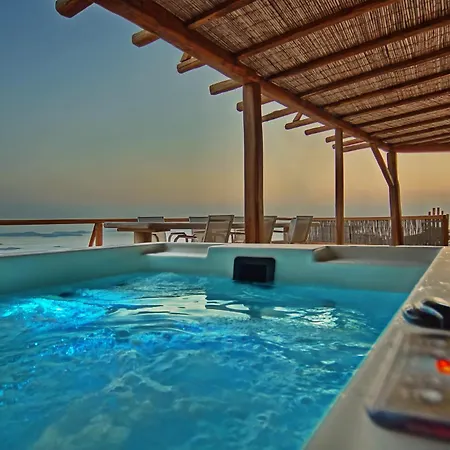 Villa M11 - Seaview - Luxury With Pools & Views *