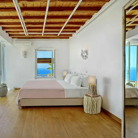 فيلة M11 - Seaview - Luxury With Pools & Views *