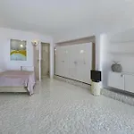 M11 - Seaview - Luxury With Pools & Views Panormos (Mykonos)