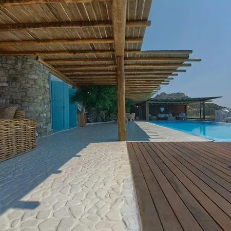 Βίλα M11 - Seaview - Luxury With Pools & Views